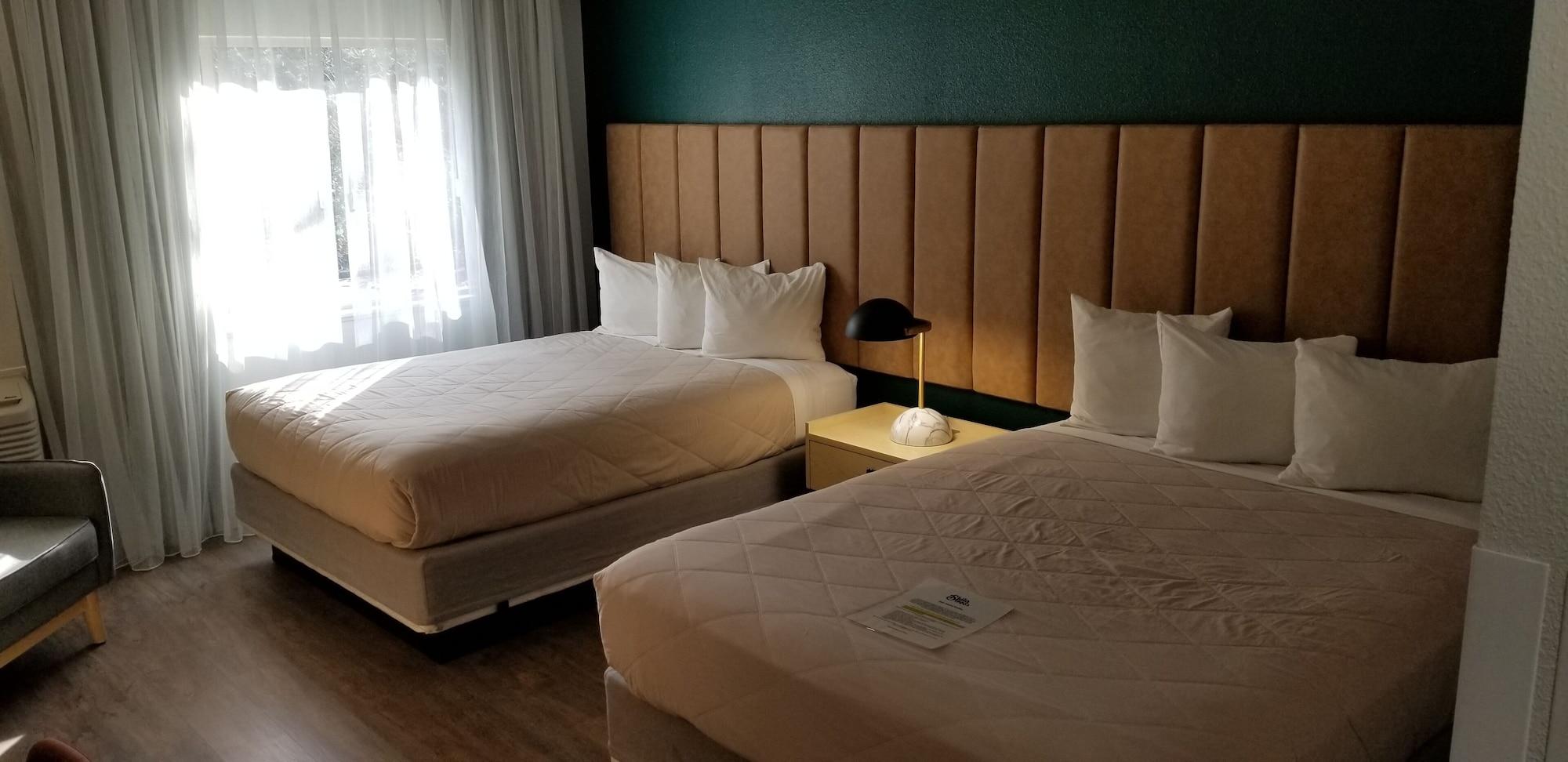 Hotel Western West Beaverton 3*